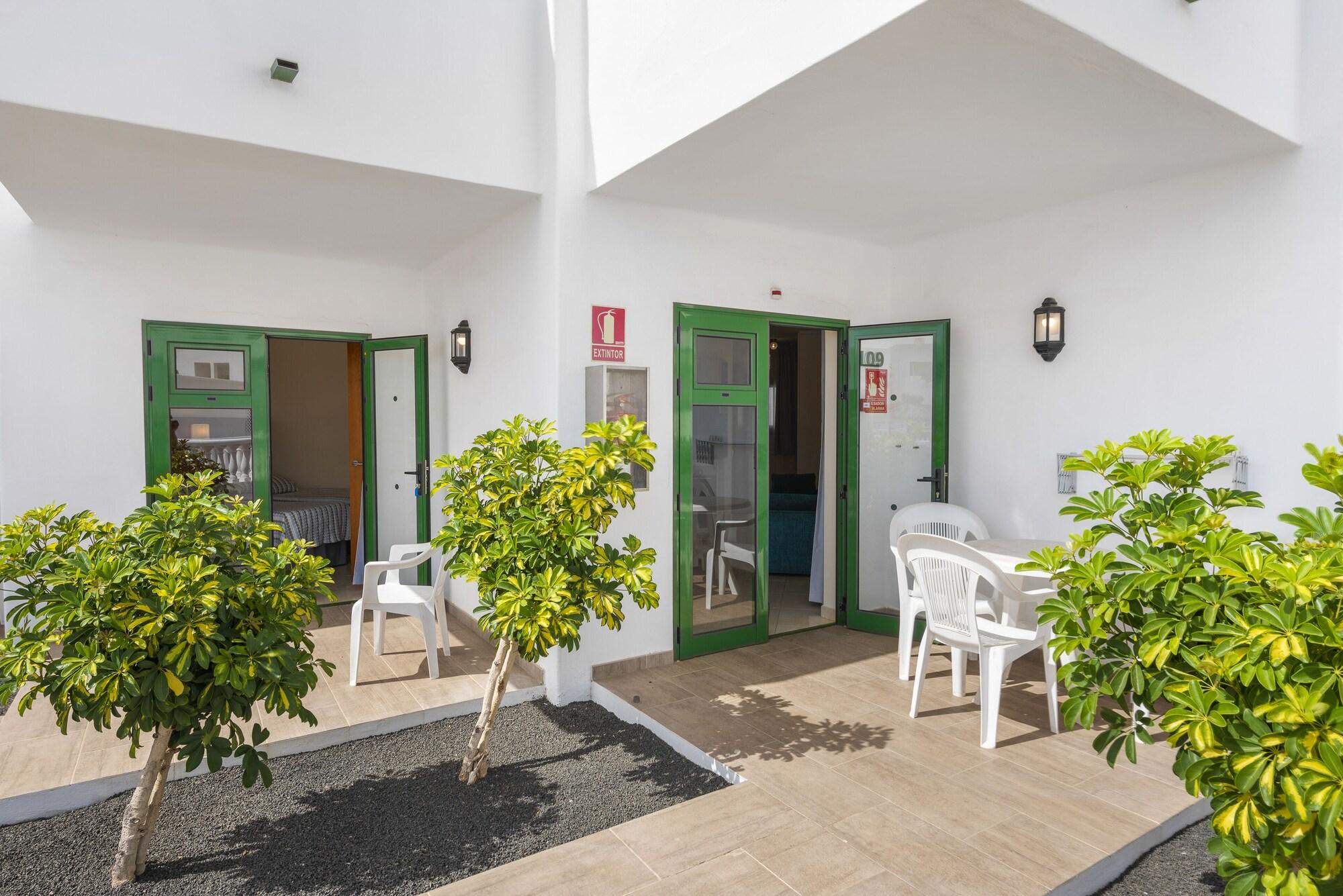 Las Adelfas Puerto del Carmen  Exterior photo